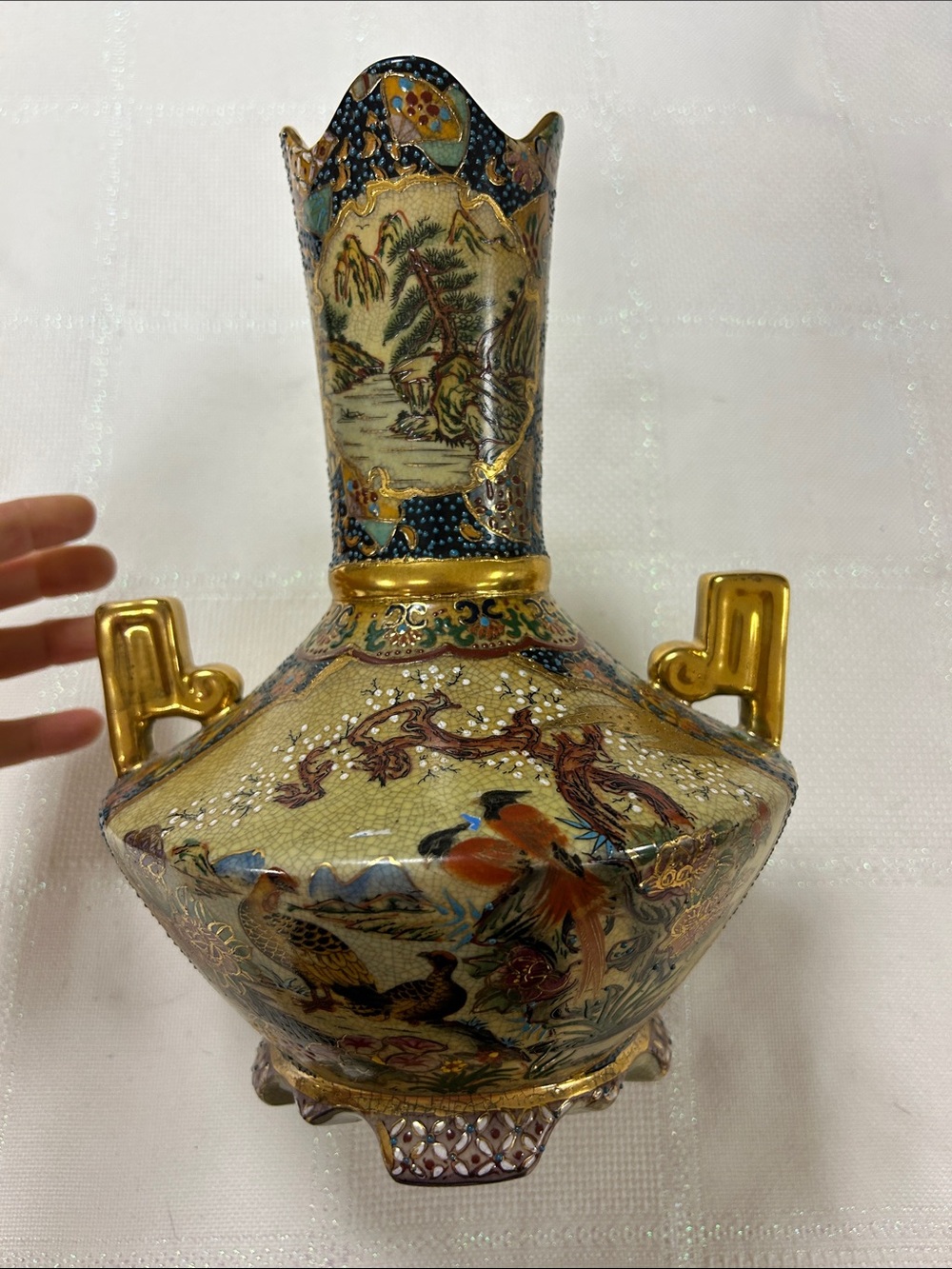 Vintage 10" Chinese Satsuma Style Gilt Vase"